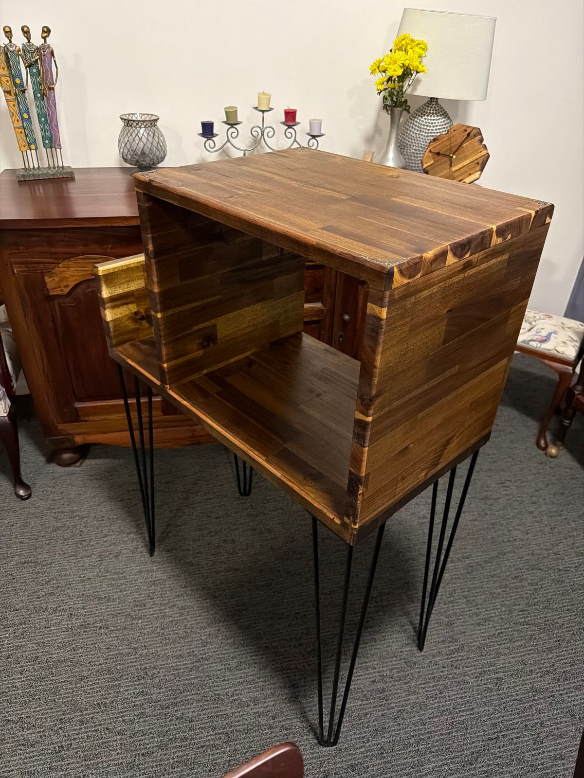 Handcrafted timber board